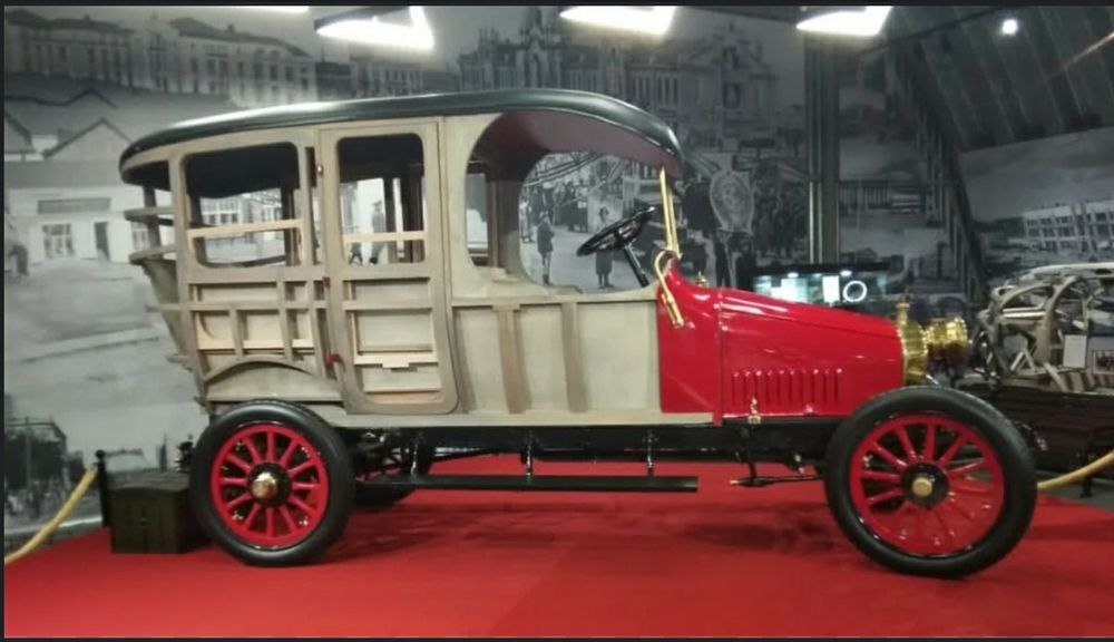 Ретро редкий автомобильи мира на заказ.