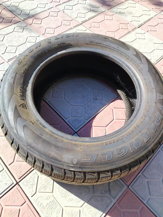 Продам Шины 215х60r16   4шт