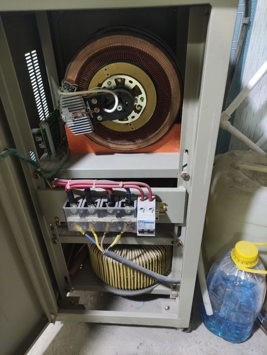 Продается стабилизатор 30 kva Andeli