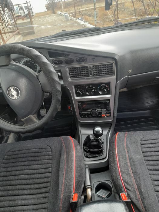 Mashina chotki xarajati yo'q 1.6