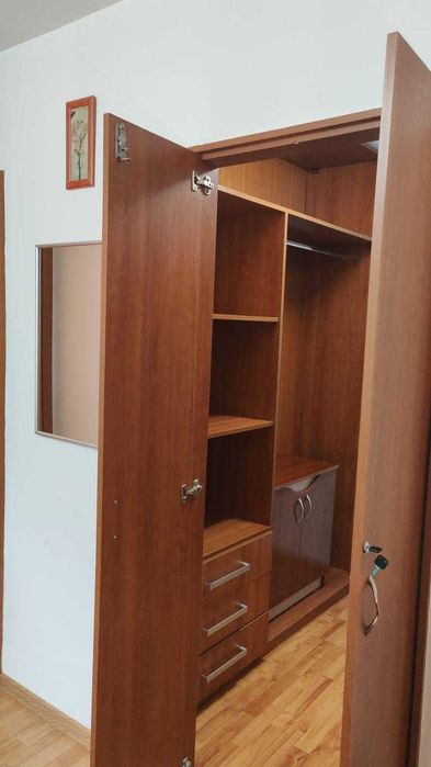 Apartmanet 3 camere de vanzare in Sinaia