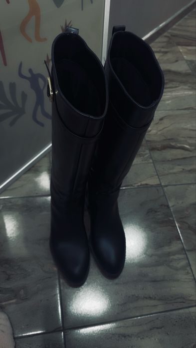 Високи черни ботуши Zara 39