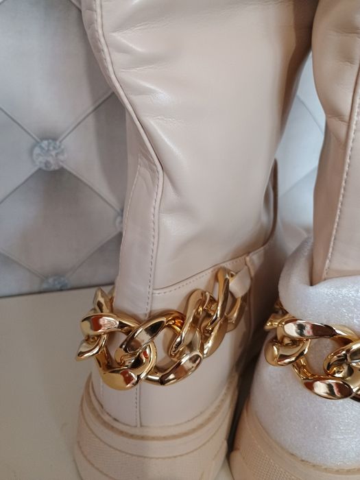 Дамски бежови зимни ботуши 41 номер