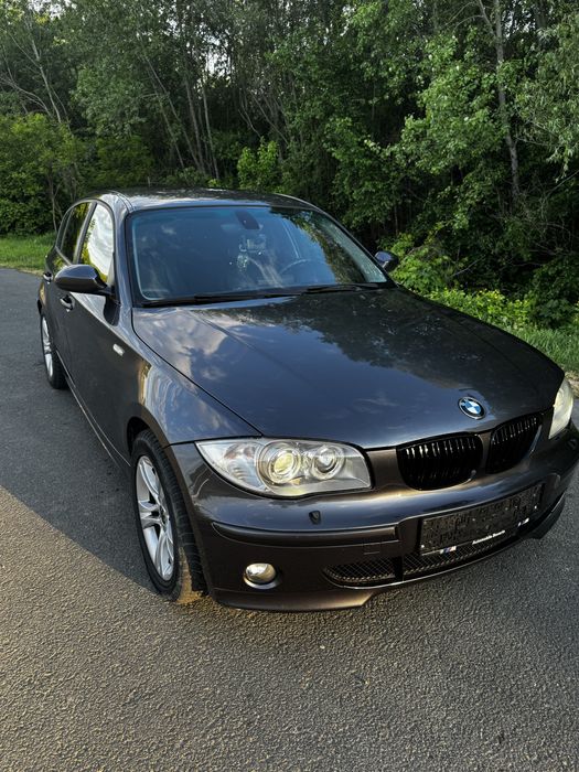 BMW-Seria 1 E87 Cel cu distributia in fata