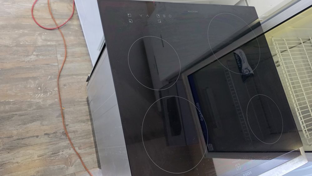 Плот за вграждане Electrolux induction