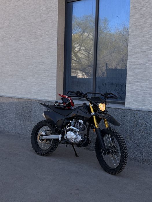 эндуро 250 кубов