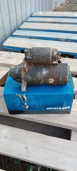 Продам стартер от мазды 626