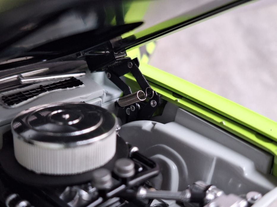 ACME Dodge Challenger 1/18