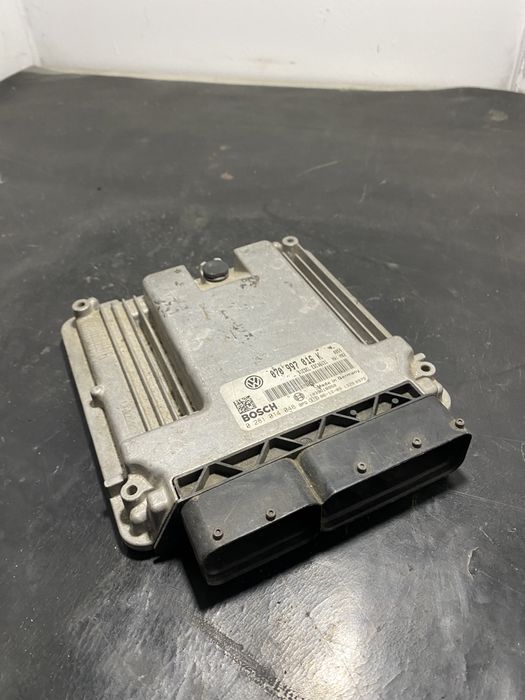 Calculator ECU VW  T5 2.5 TDI Caravelle TDI 2003-2008 AXD BNZ