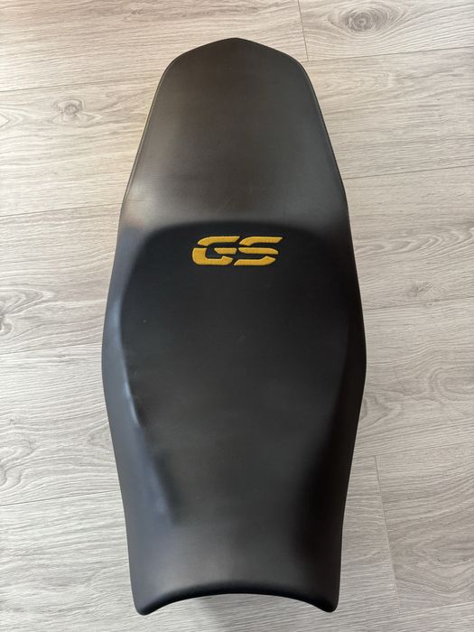 Vând șa BMW F 850 GS 2021 (compatibila și cu F 750 GS, F 850 GS Adventure și F 800 GS (2024+))