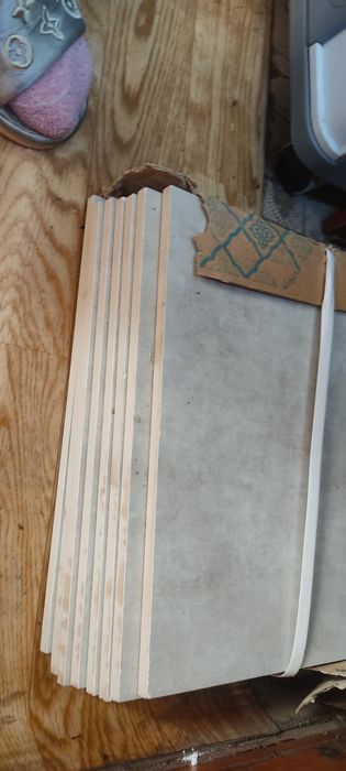 Продам кафель настенный