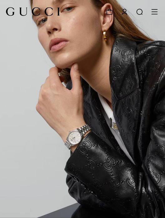 Женские часы Gucci