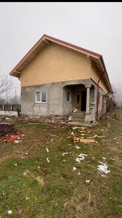 Montaj Acoperisuri, Reparatii Acoperisuri, Montaj Tigla si Tabla