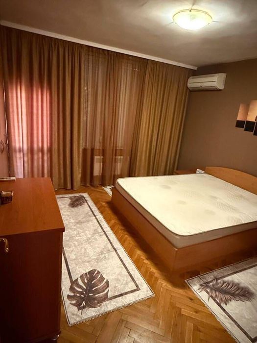 Дава се под наем Четиристаен апартамент в Пловдив, Мараша - 100 кв.м за 511 € - Снимка #4