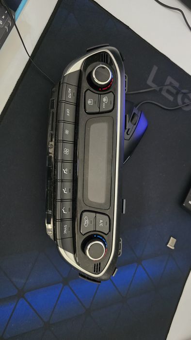 Panou comenzi clima Hyundai i30 Fastback  și I30