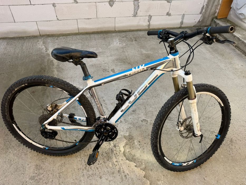 Bicicleta cube aluminiu