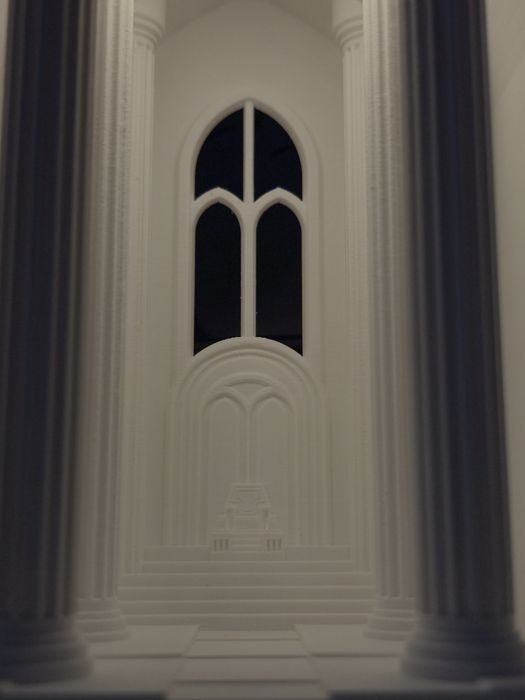 Лампа "Тронна зала"