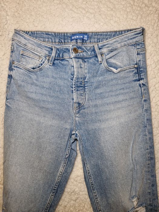 Blugi Sinsay marime 38