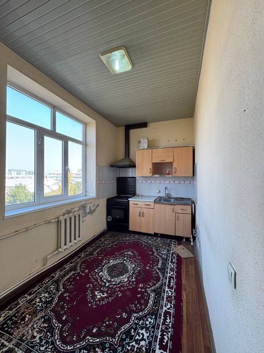 Теракзор томонда жойлашган 2 хонали квартира ижарага берилади