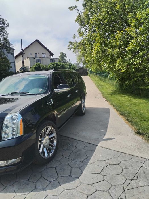 Cadillac Escalade Autoutilitară 6.2 V8 Benzină + GPL din fabrică 409 CP 4x4 AWD