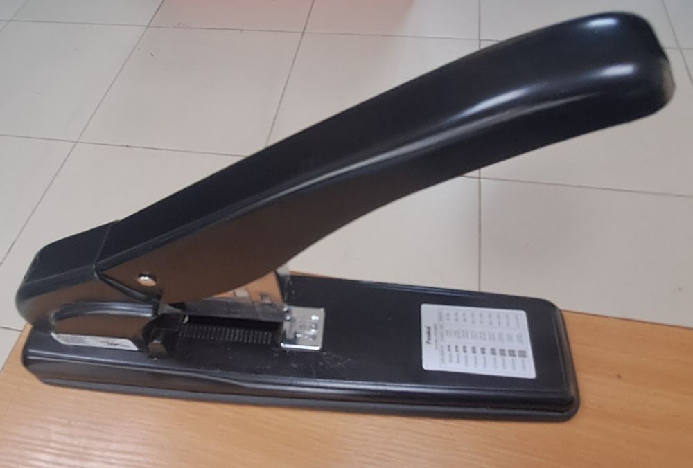 Степлер FOSKA большой