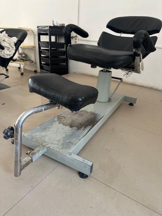 Педикюрный стол .