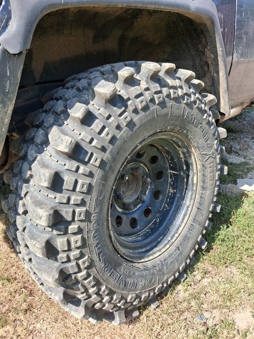 Cauciucuri 35 r16 silverstrone