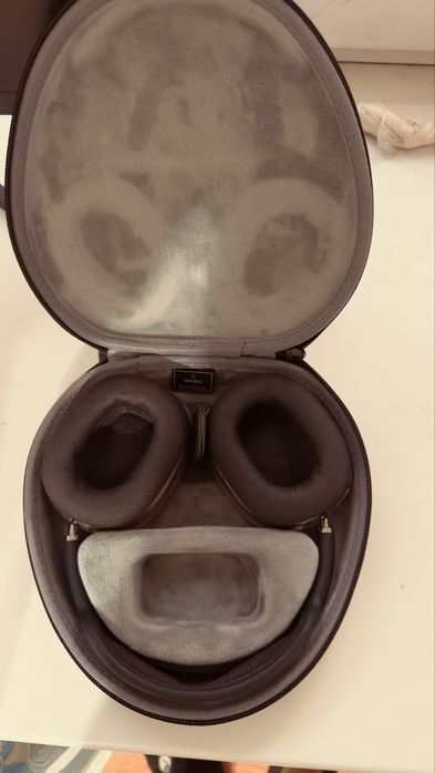 airpods max оригинал