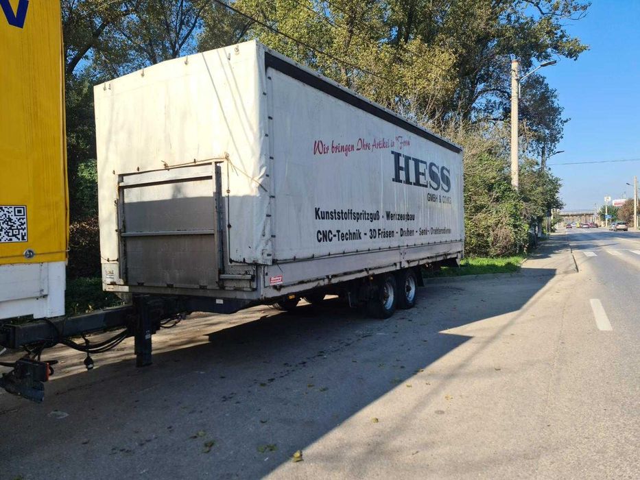 Remorci agreata scoala de soferi tandem