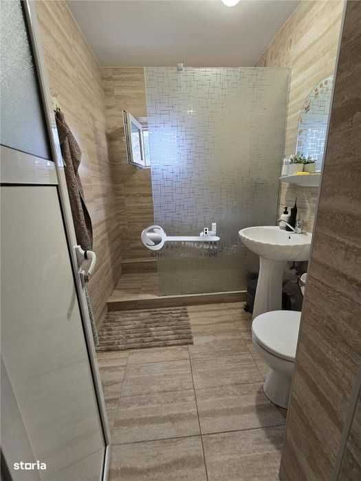 Ocazie! Apartament 2 Camere Decomandat, 65 mp, Dacia