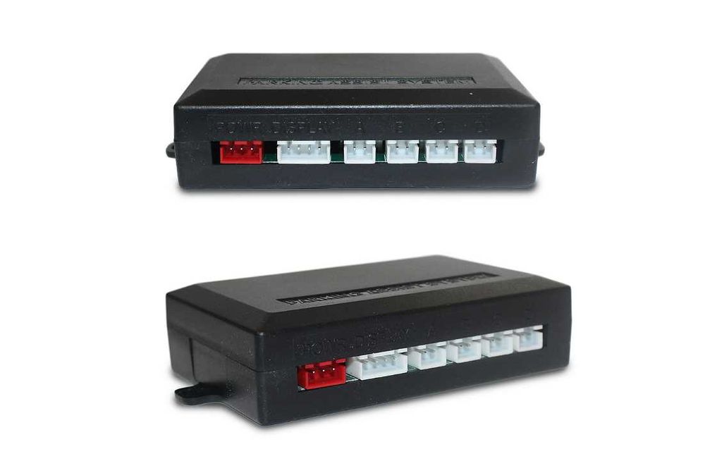 Парктроник с 4 четири датчика за паркиране на заден ход 12V