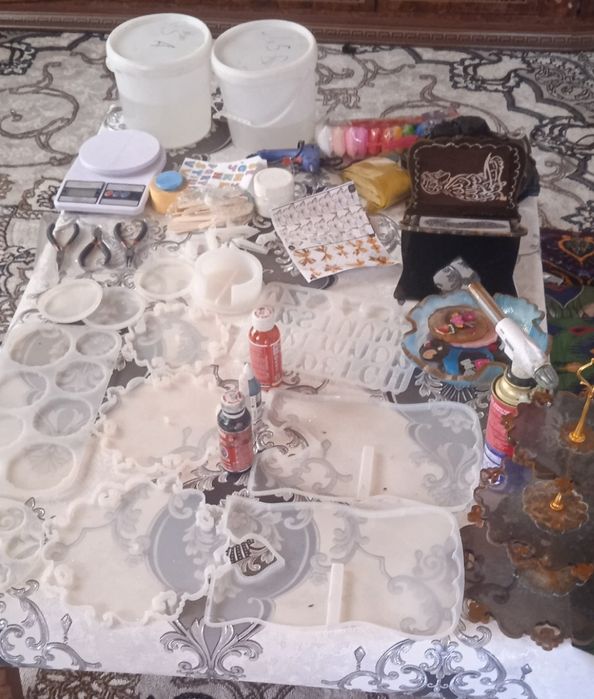 Resin art uchun kerakli narsalar sotiladi selikon qoliplar