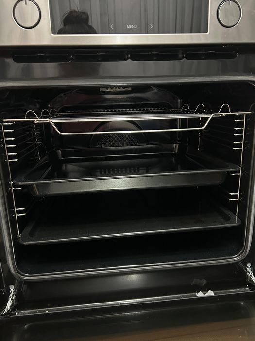 Продам духовой шкаф Hansa