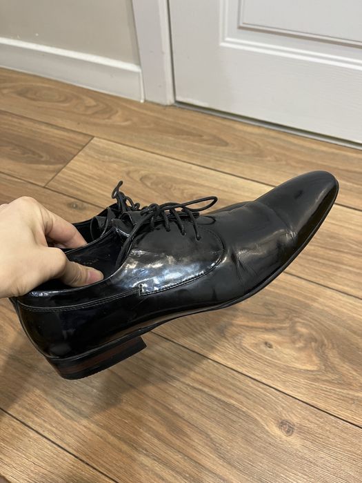 Мужские лаковые оксфорды