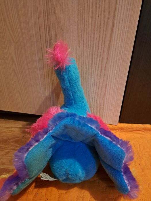 Детски плюшени играчки,различни видове.