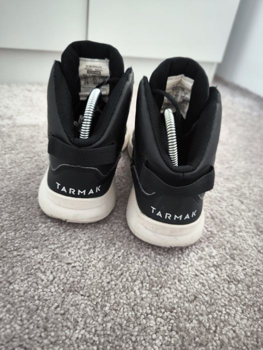 Sneakers baschet Tarmak 37