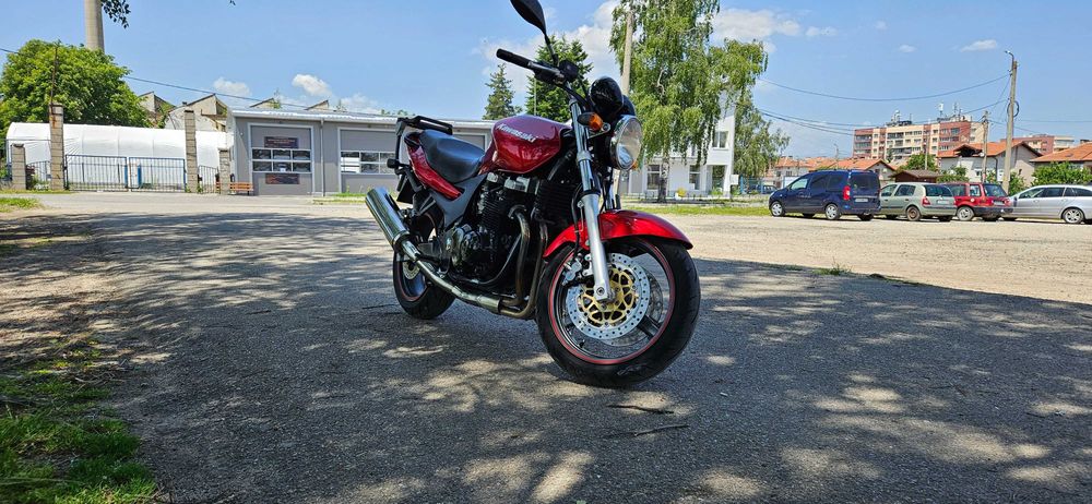 Kawasaki ZR-7 750