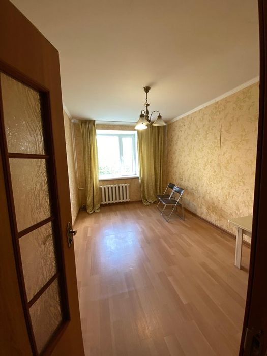 Продам 4 комн.кв, 2/5, 1997 года