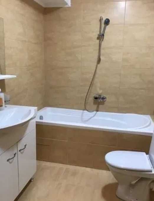 Дава се под наем Тристаен апартамент в Пловдив, Гагарин - 72 кв.м за 234.6 € - Снимка #2