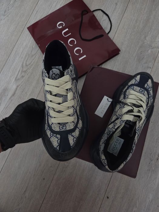 Adidasi Gucci rython