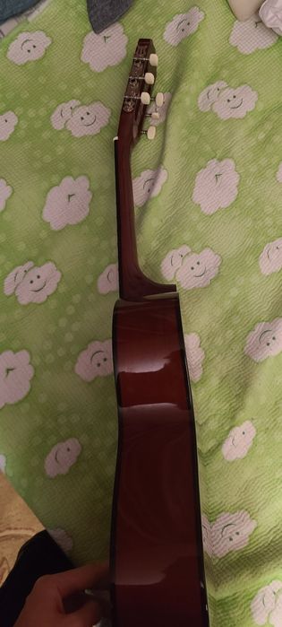 Гитара aria ak-25 1/2 N в отличном состоянии