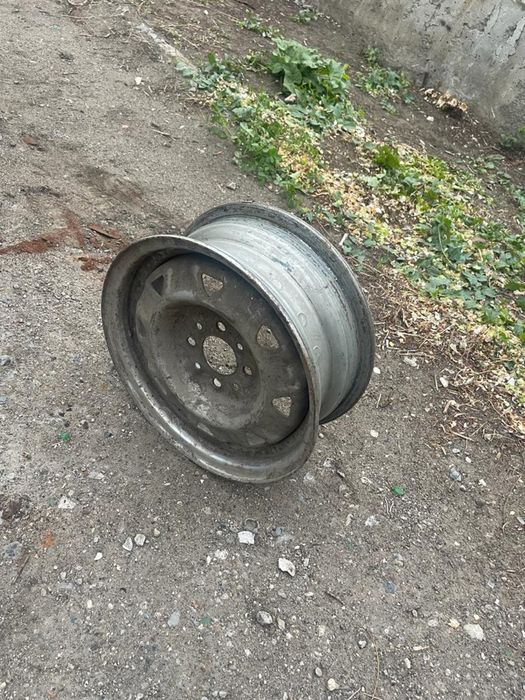 Продам диски R13 жигулевские