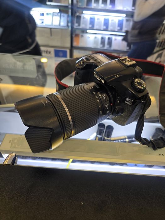 Фотоаппарат Canon 60D + 18-200 Tamron