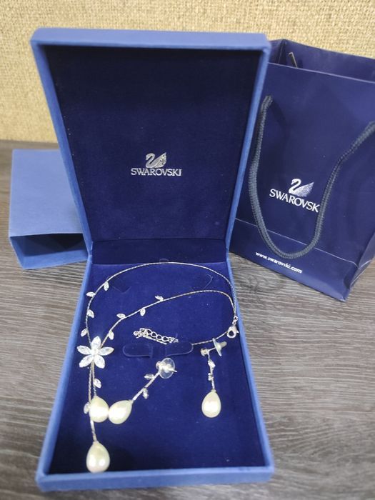 Комплект Swarovski