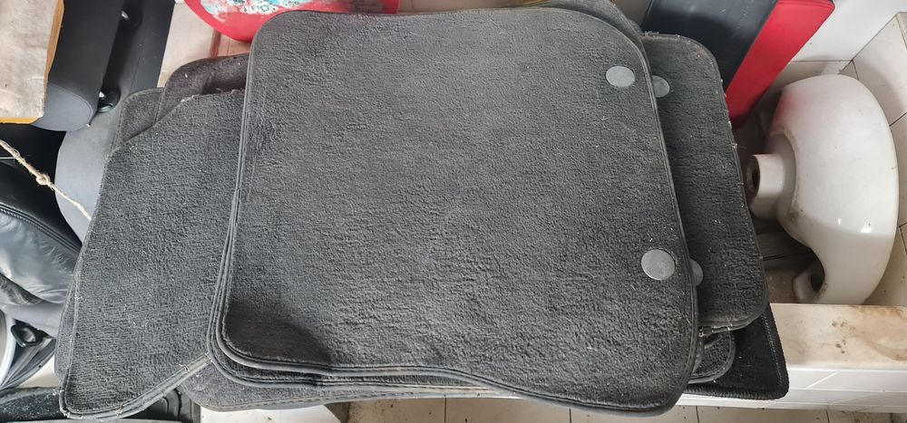 Еденични бройки оригинални мокетни стелки А4 Б5