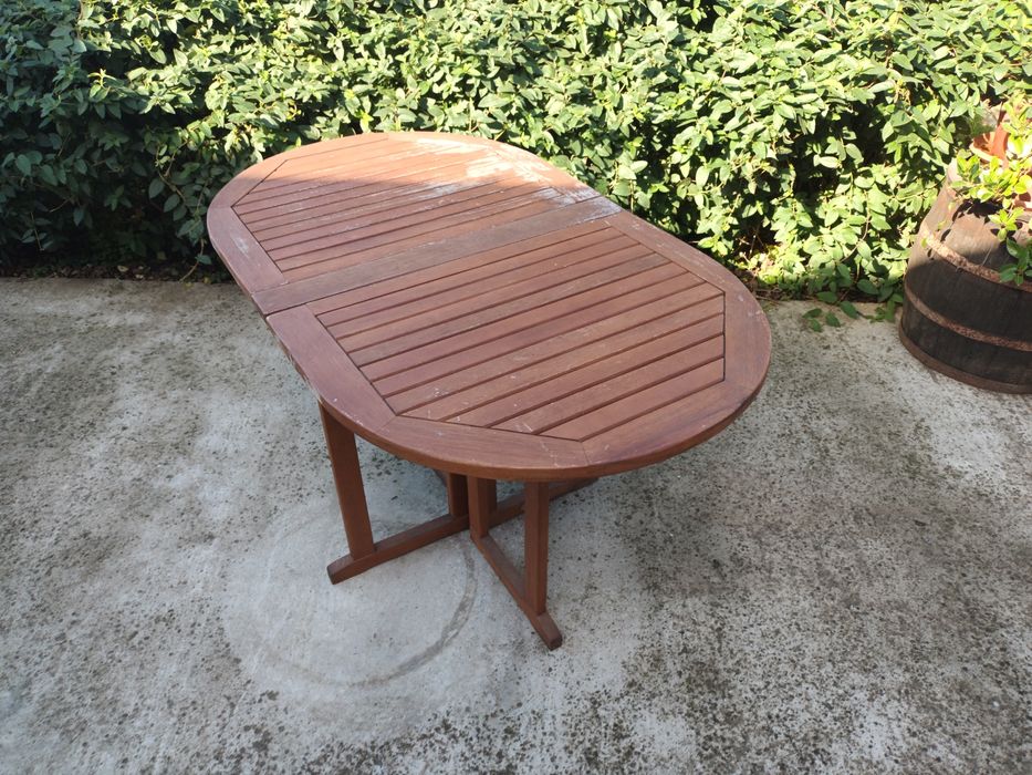 Masa de gradina din lemn masiv