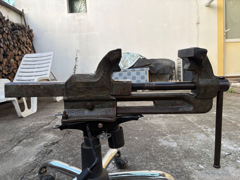Menghina de banc Heuer Front 25 kg