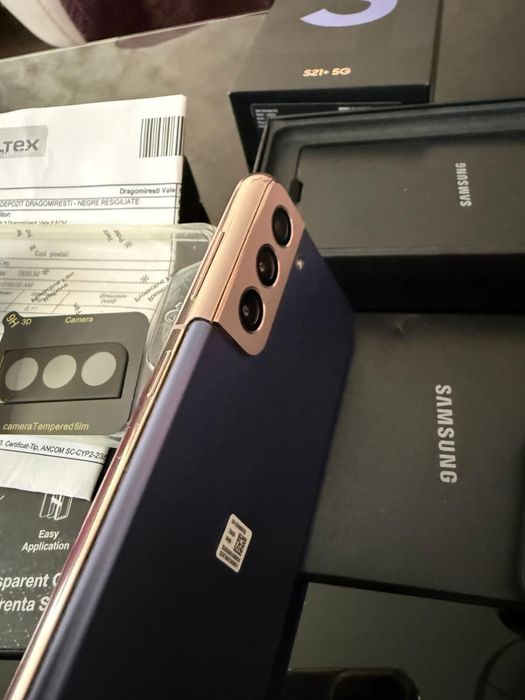 Samsung S21 Plus Phantom Violet gold - ca unul nou