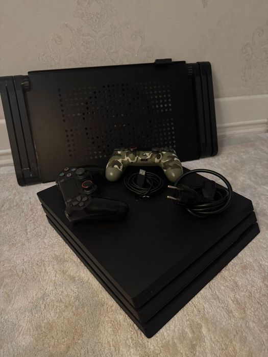 Ps 4 pro идеальное состояние