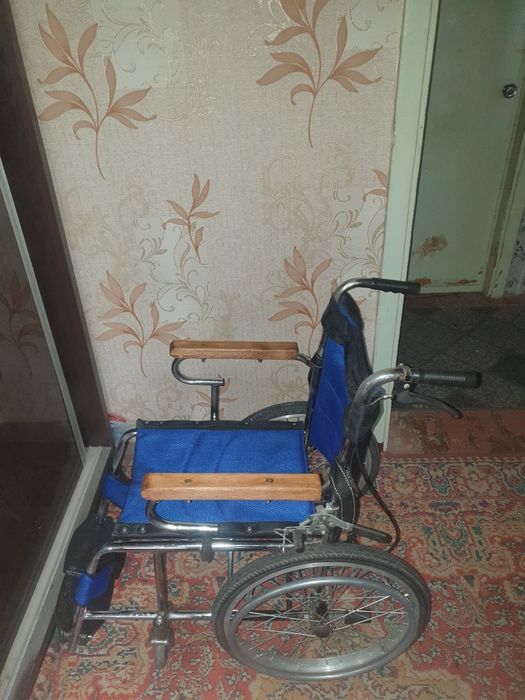 Инвалидная коляска сделана на заказ ширина 54см.